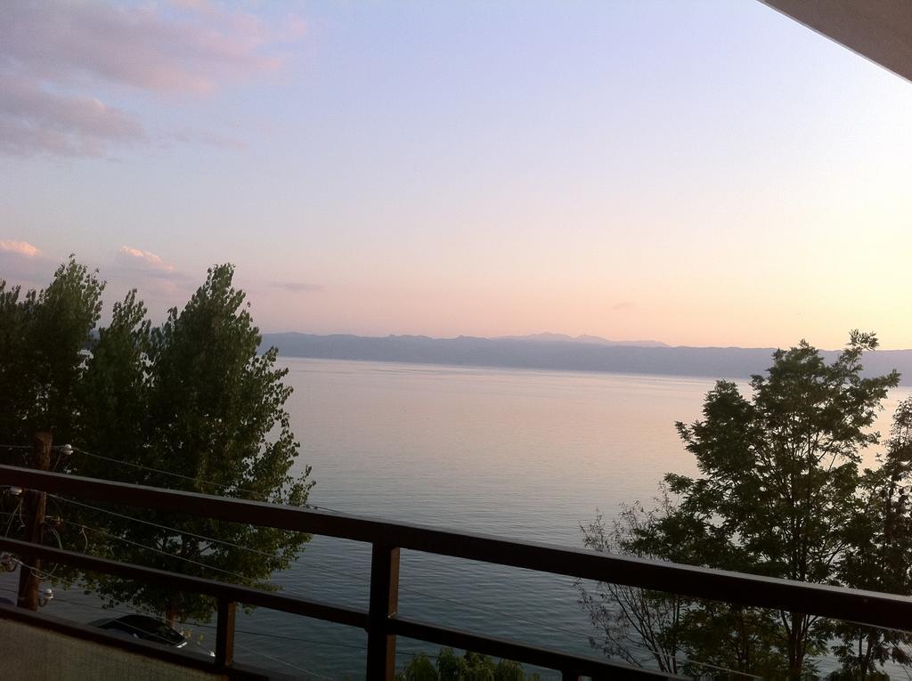 Guest House Lokoski เปสตานิ ห้อง รูปภาพ